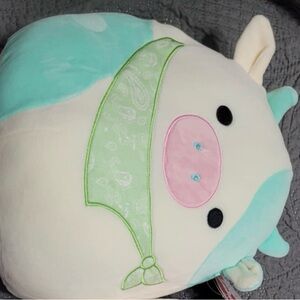 Belana squishmallow